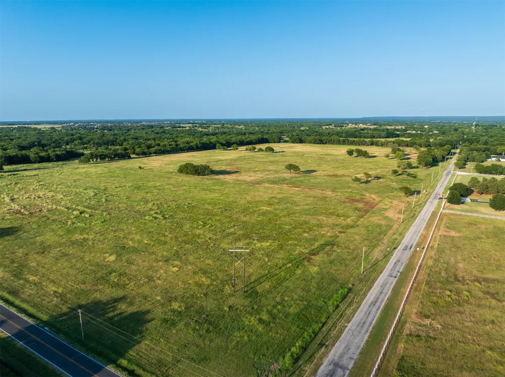 6 E 191st Street S Bixby, OK 74008