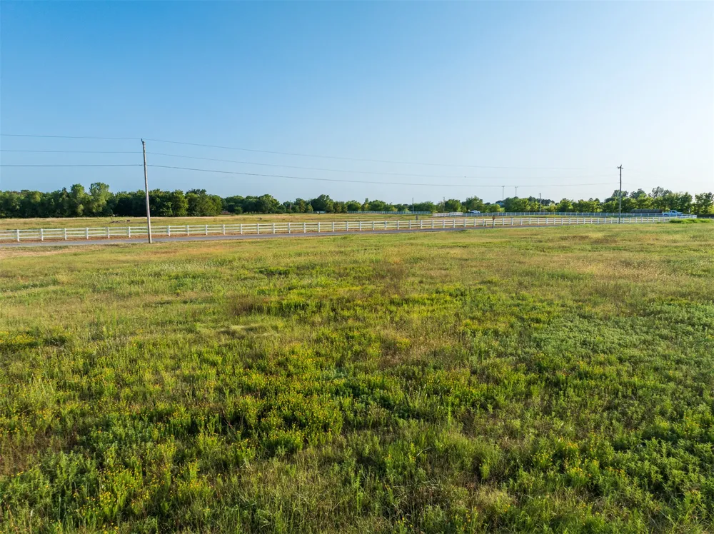 6 E 191st Street S Bixby, OK 74008