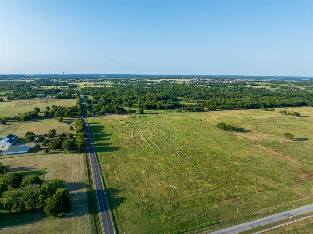 6 E 191st Street S Bixby, OK 74008