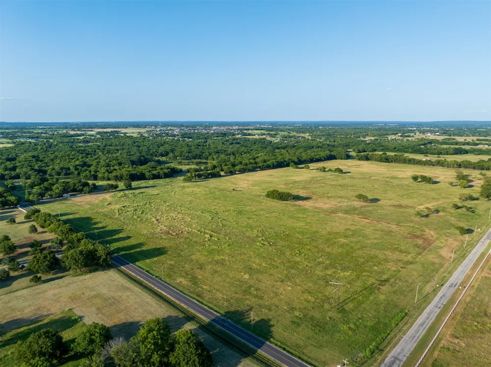 6 E 191st Street S Bixby, OK 74008
