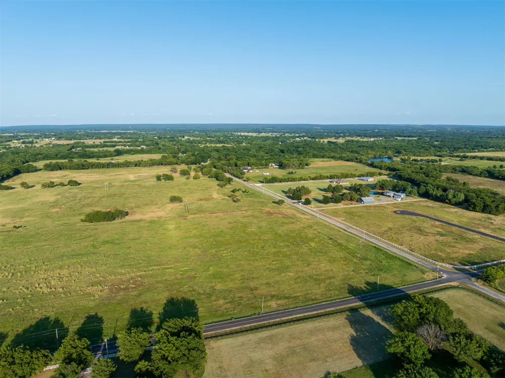 6 E 191st Street S Bixby, OK 74008