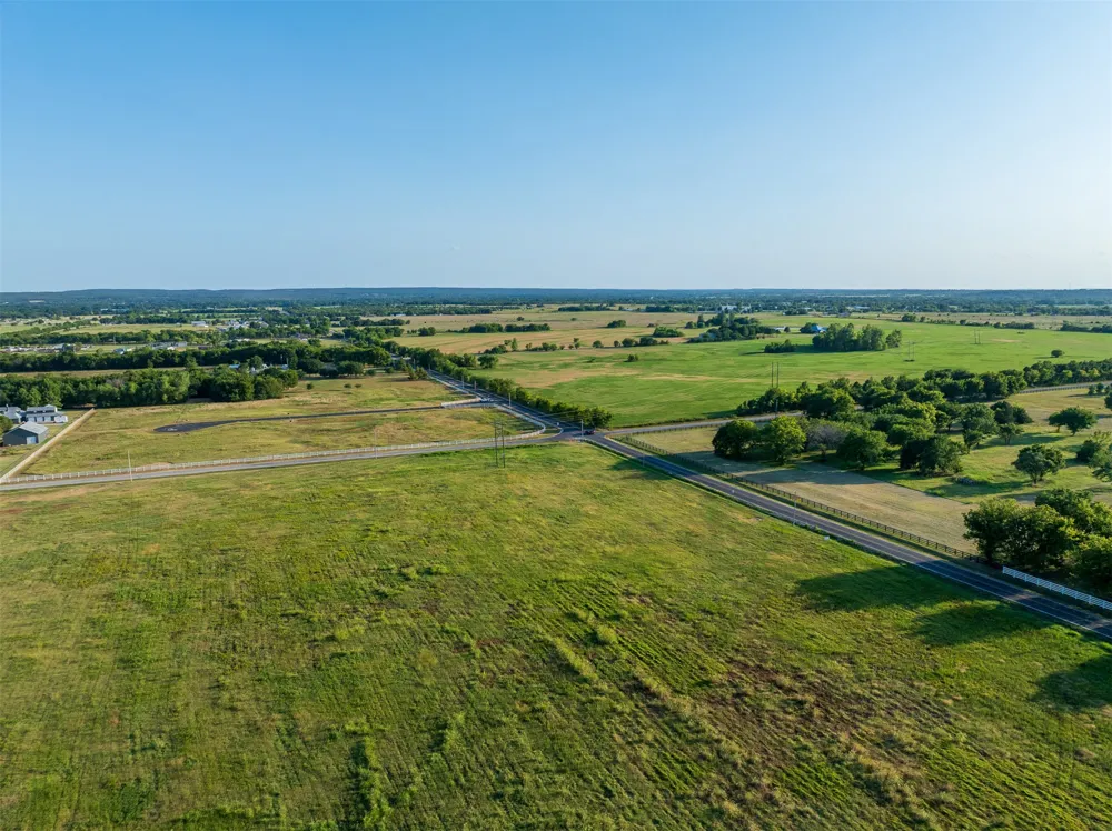 6 E 191st Street S Bixby, OK 74008