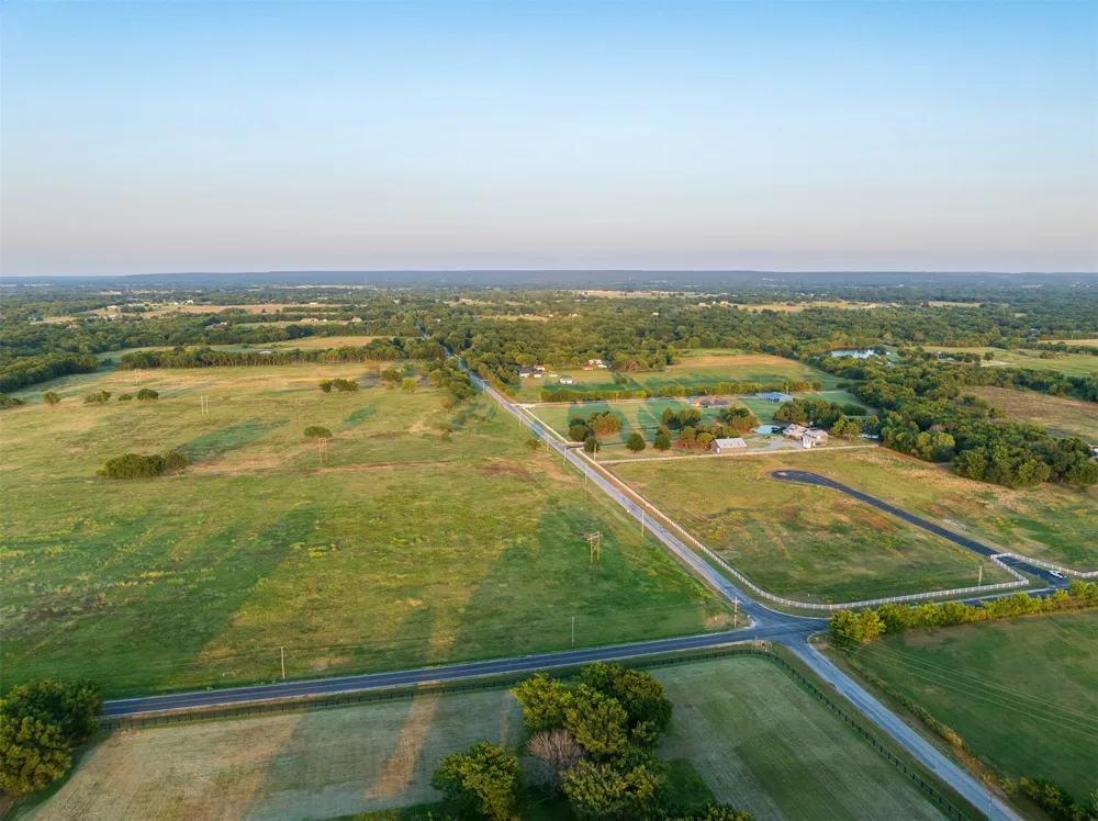 6 E 191st Street S Bixby, OK 74008