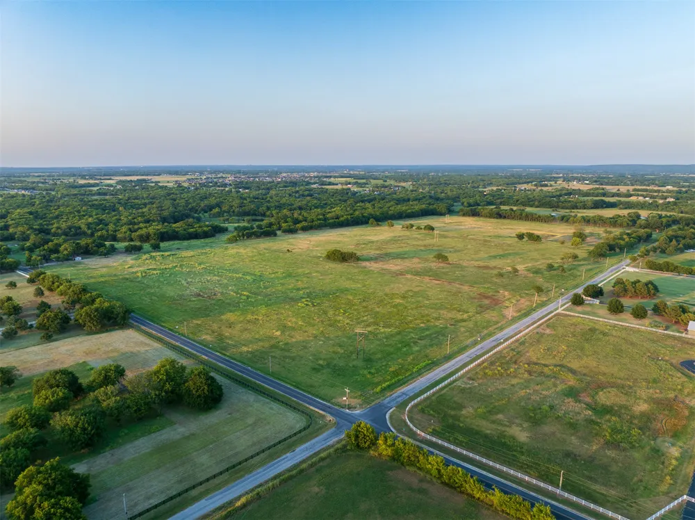 6 E 191st Street S Bixby, OK 74008