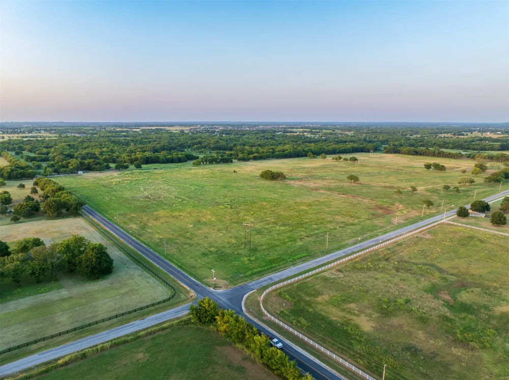 6 E 191st Street S Bixby, OK 74008
