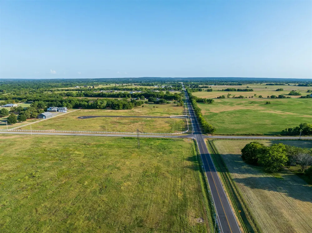 6 E 191st Street S Bixby, OK 74008
