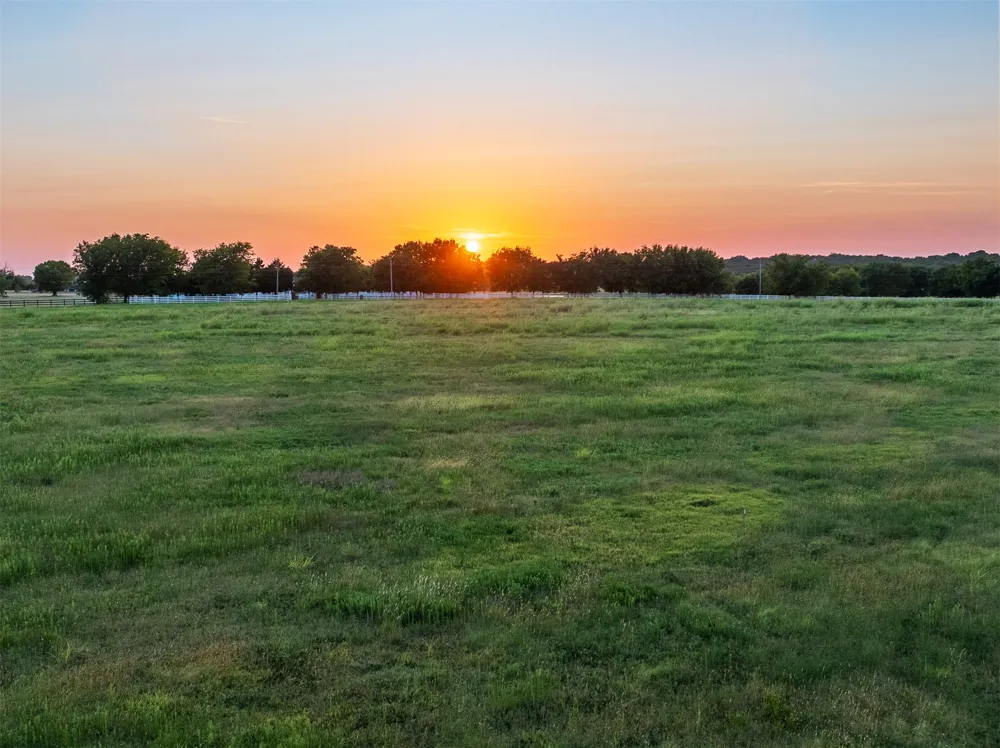 6 E 191st Street S Bixby, OK 74008
