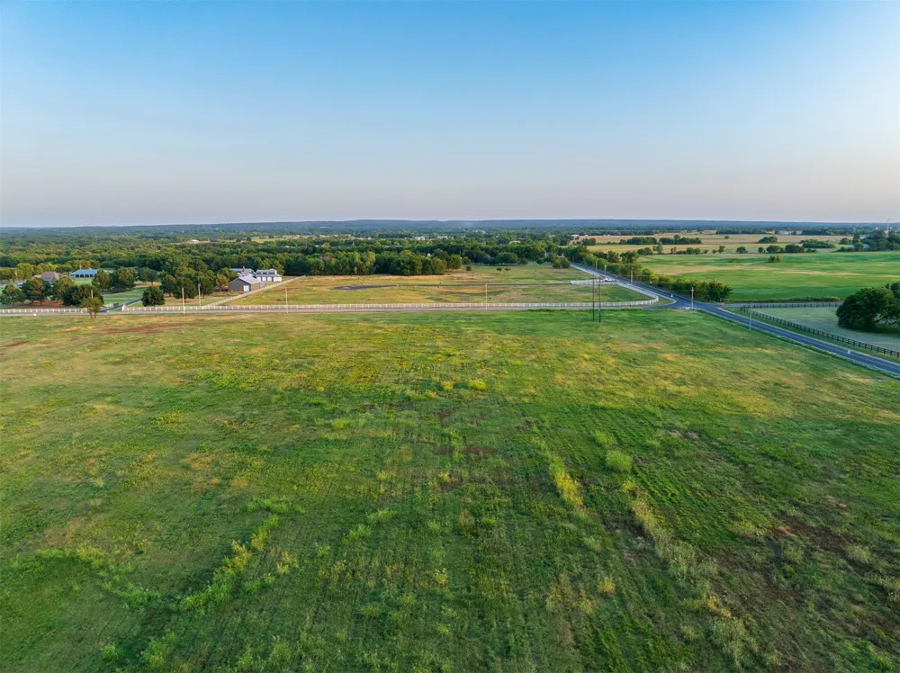 6 E 191st Street S Bixby, OK 74008