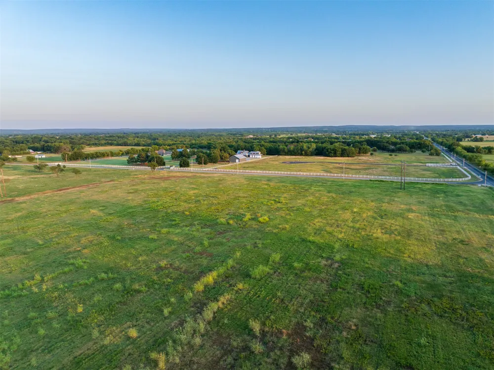 6 E 191st Street S Bixby, OK 74008