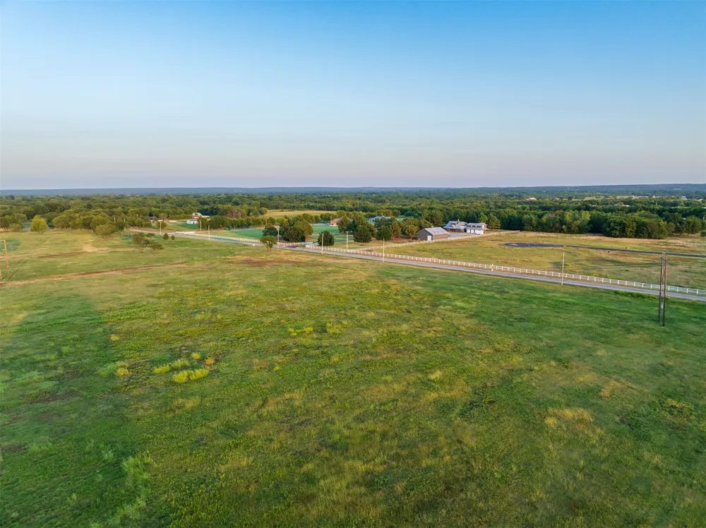 6 E 191st Street S Bixby, OK 74008