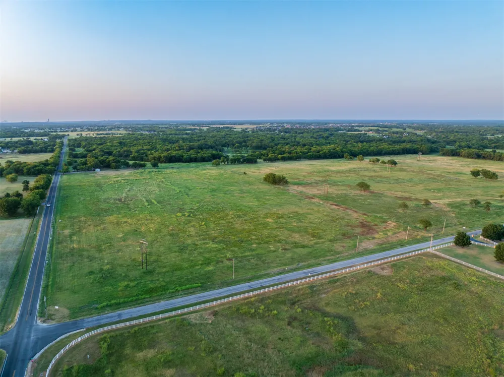 6 E 191st Street S Bixby, OK 74008