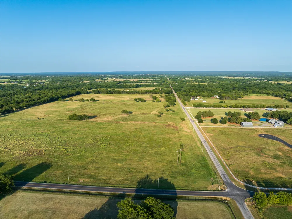 6 E 191st Street S Bixby, OK 74008