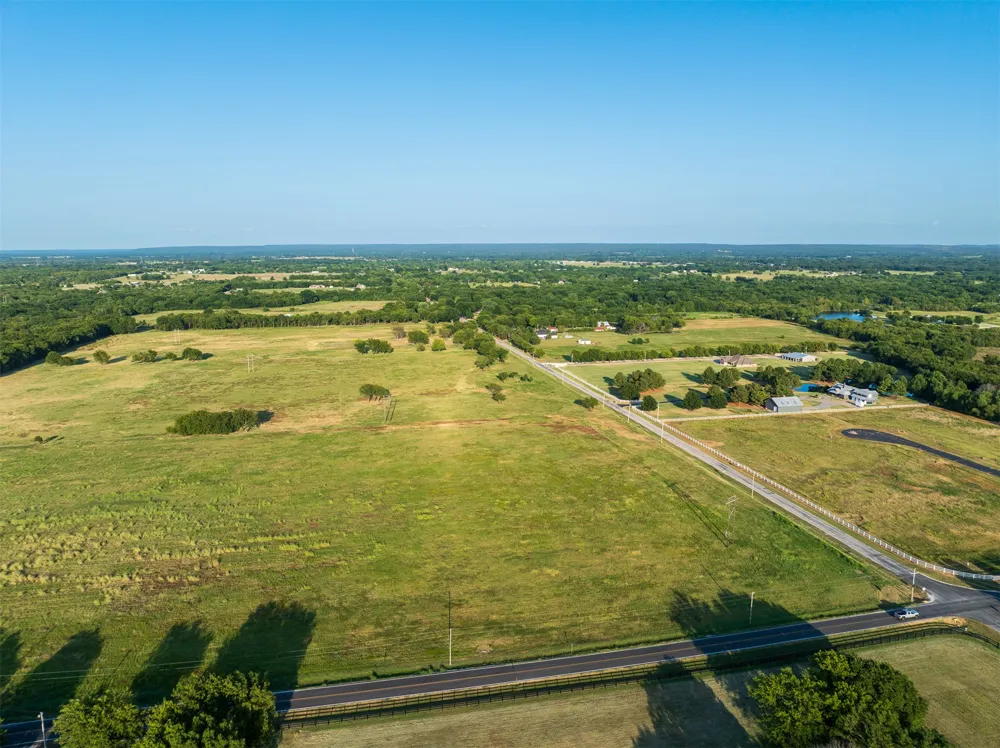 6 E 191st Street S Bixby, OK 74008