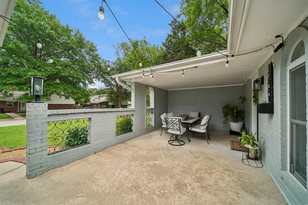 1255 May Lane Bartlesville, OK 74006