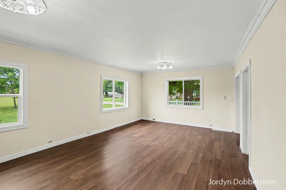 4748 Grove Street Coral, MI 49322