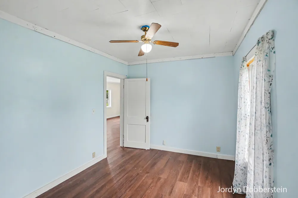 4748 Grove Street Coral, MI 49322