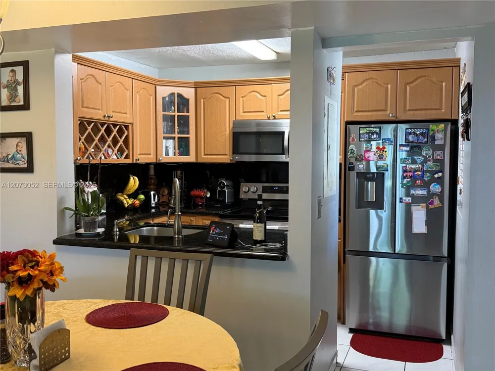 9716 Hammocks Blvd #101 Miami, FL 33196
