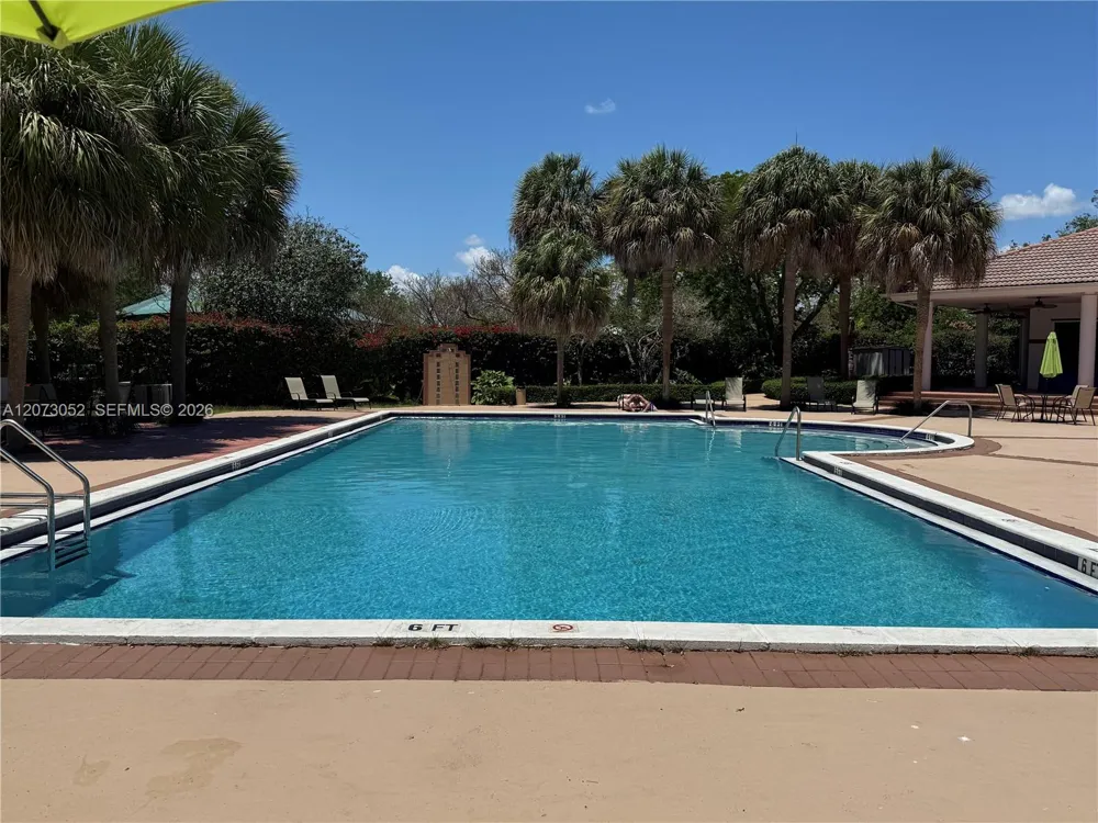 9716 Hammocks Blvd #101 Miami, FL 33196