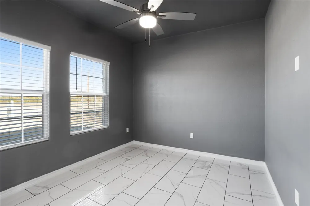 300 Private Road 36008 Honey Grove, TX 75446