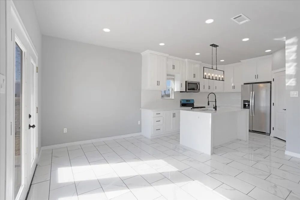 300 Private Road 36008 Honey Grove, TX 75446
