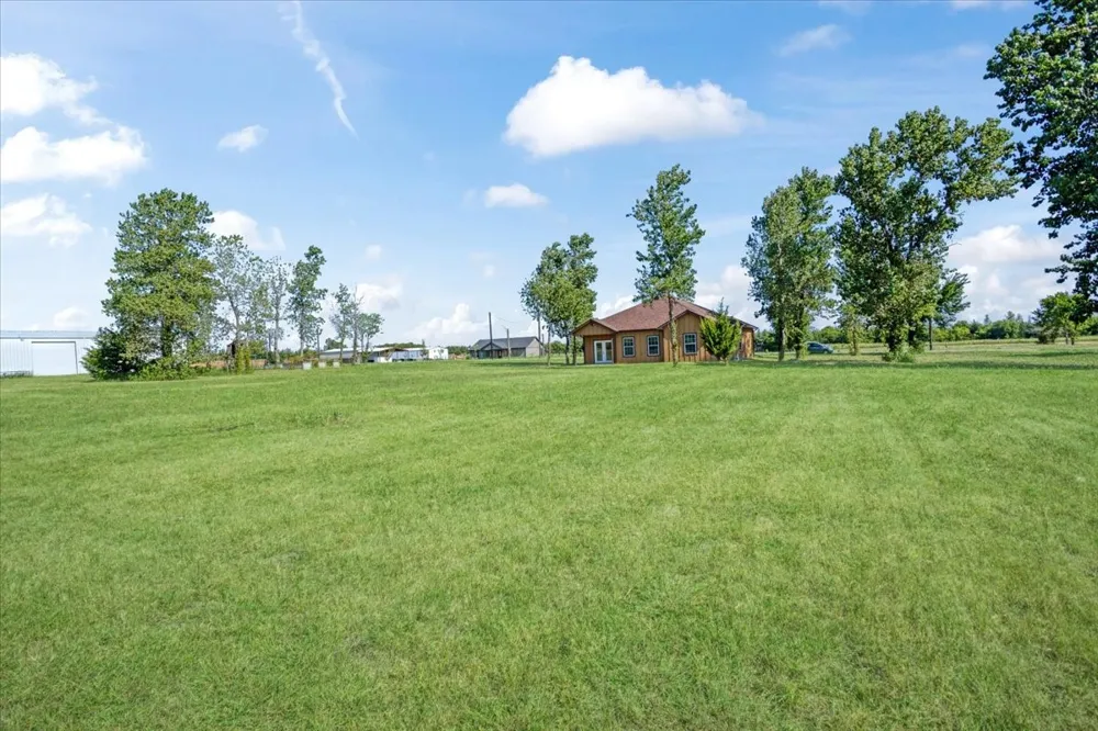 300 Private Road 36008 Honey Grove, TX 75446