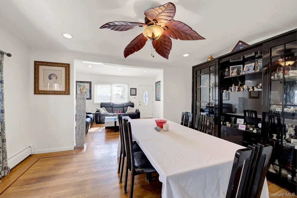 76 Suffolk Road Island Park, NY 11558