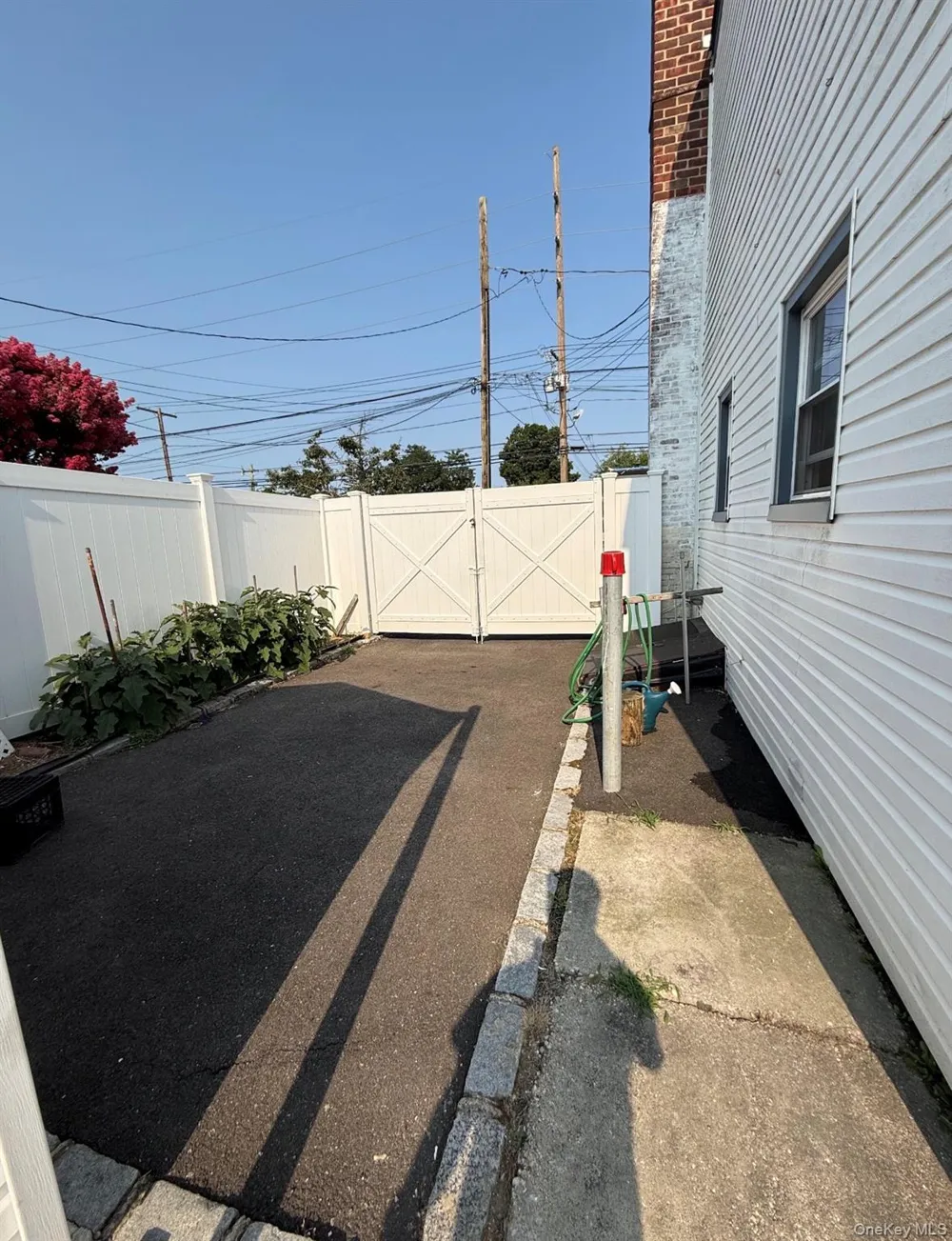 1800 Newbridge Road North Bellmore, NY 11710