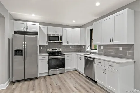 122 Commerce Street #3