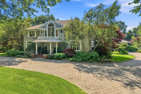 27 Cedar Lane