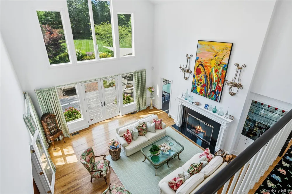 27 Cedar Lane Remsenburg, NY 11960