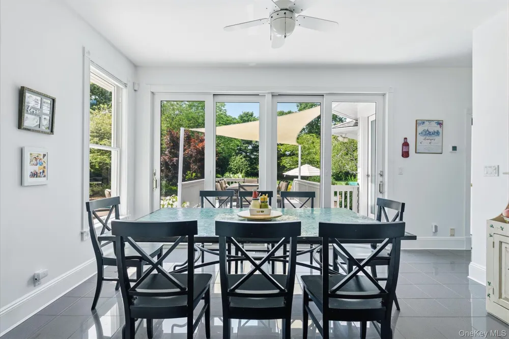 27 Cedar Lane Remsenburg, NY 11960
