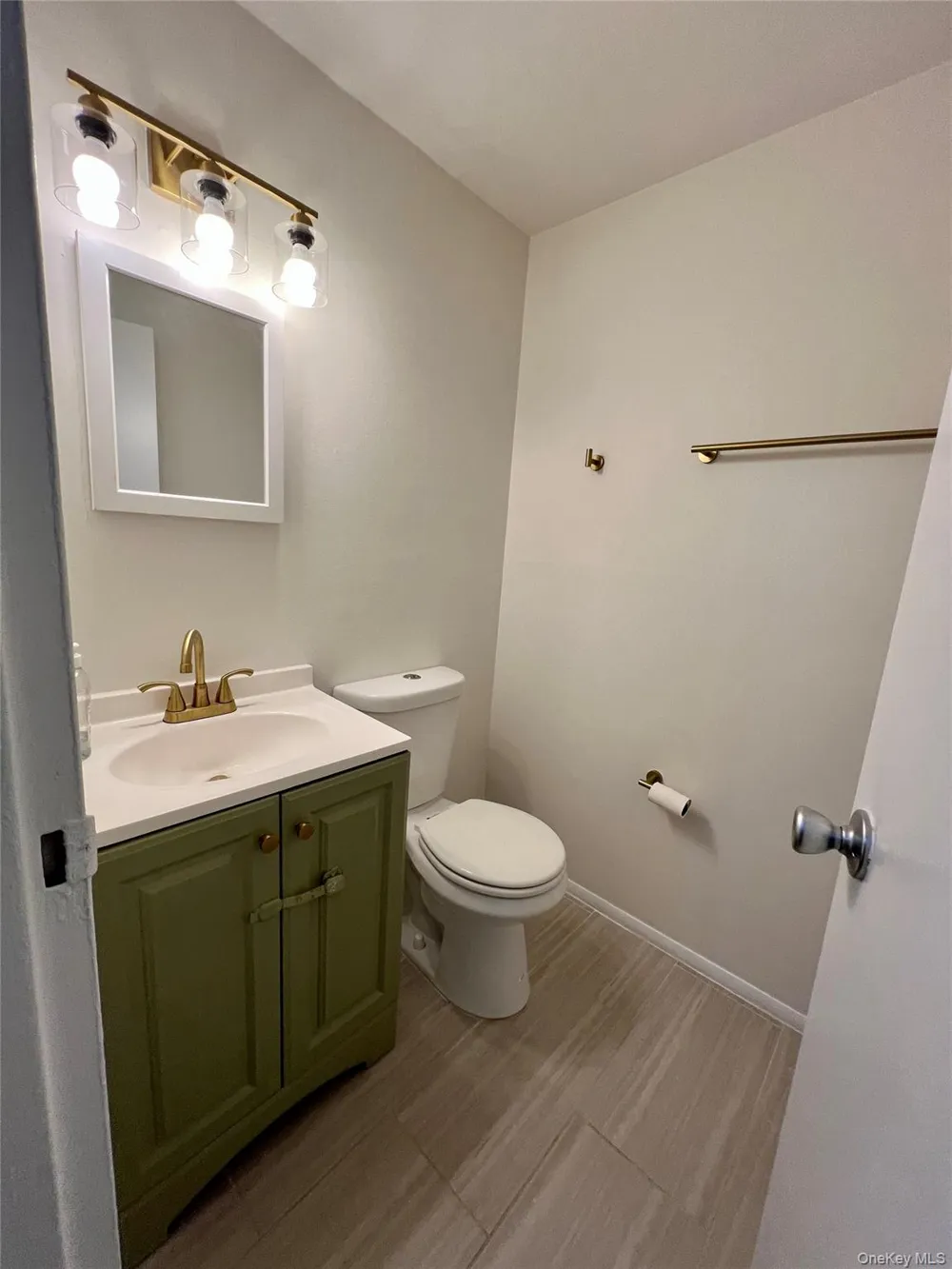3 Hook Road #15A Poughkeepsie, NY 12601