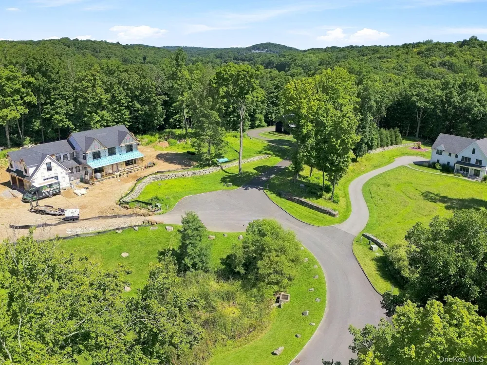 5 Boulder Pond Drive Somers, NY 10589