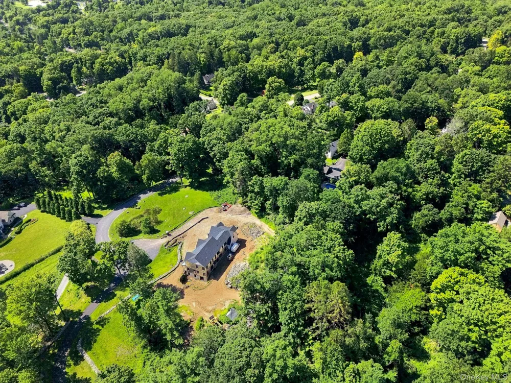 5 Boulder Pond Drive Somers, NY 10589