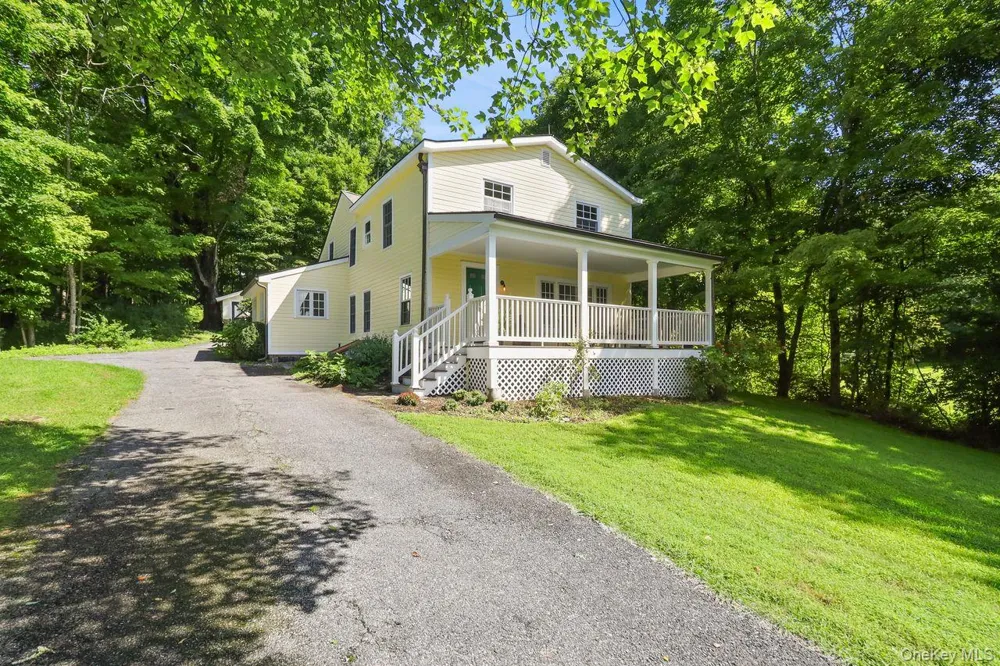 1059 Hanover Street Yorktown Heights, NY 10598
