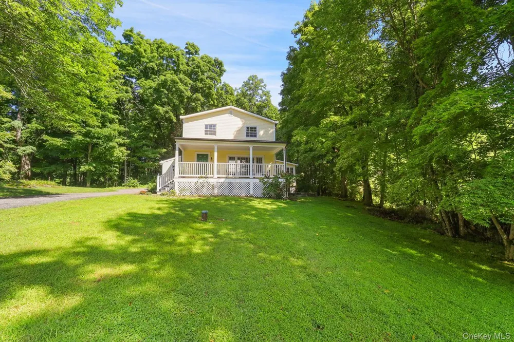 1059 Hanover Street Yorktown Heights, NY 10598