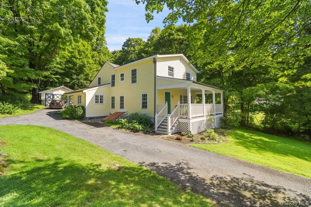 1059 Hanover Street Yorktown Heights, NY 10598