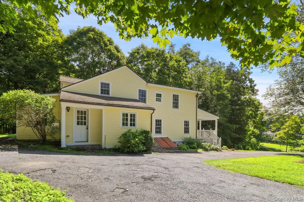 1059 Hanover Street Yorktown Heights, NY 10598