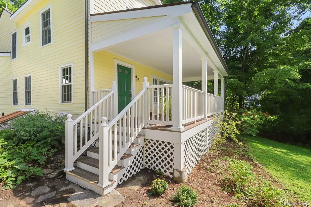 1059 Hanover Street Yorktown Heights, NY 10598