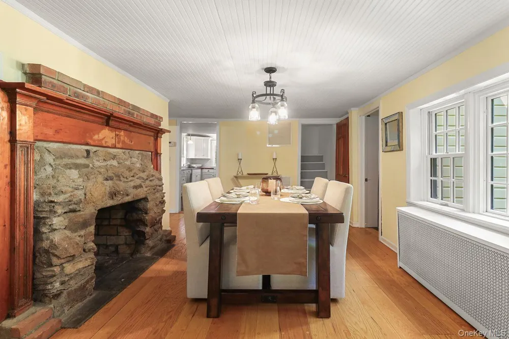 1059 Hanover Street Yorktown Heights, NY 10598