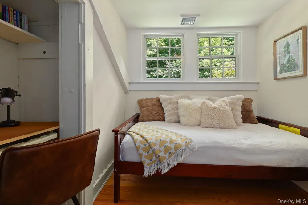 1059 Hanover Street Yorktown Heights, NY 10598