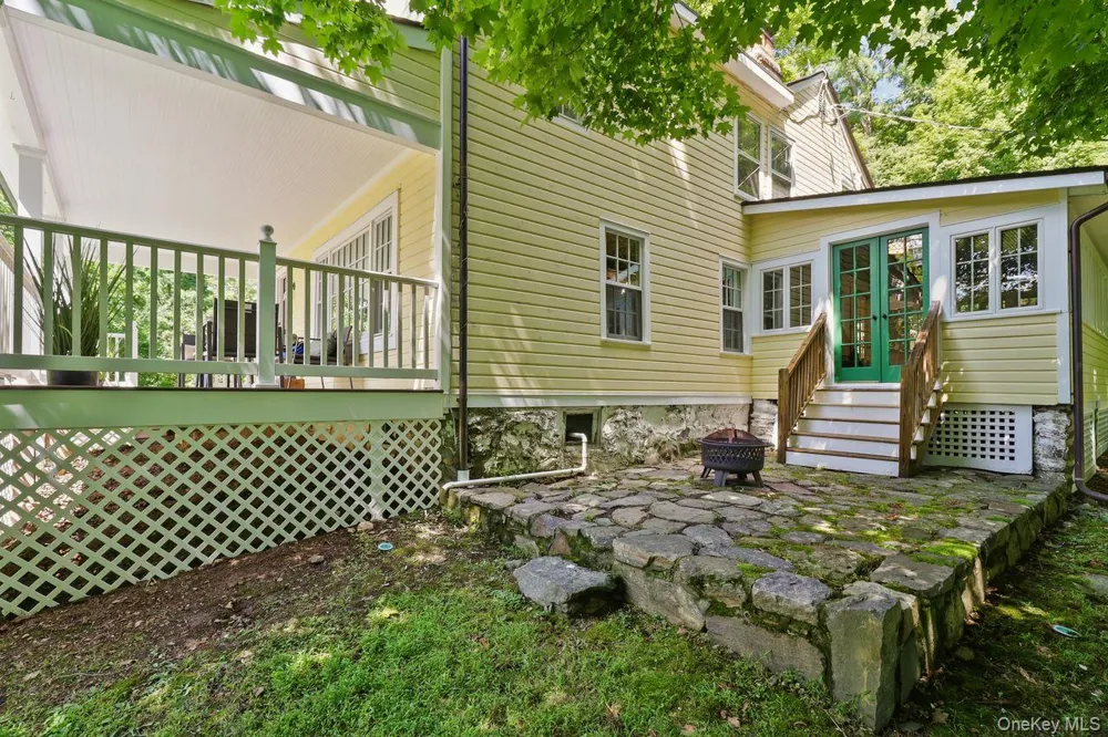 1059 Hanover Street Yorktown Heights, NY 10598