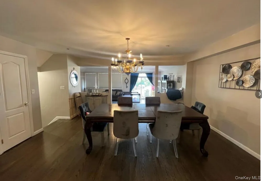 223 Beach 3rd Street Far Rockaway, NY 11691