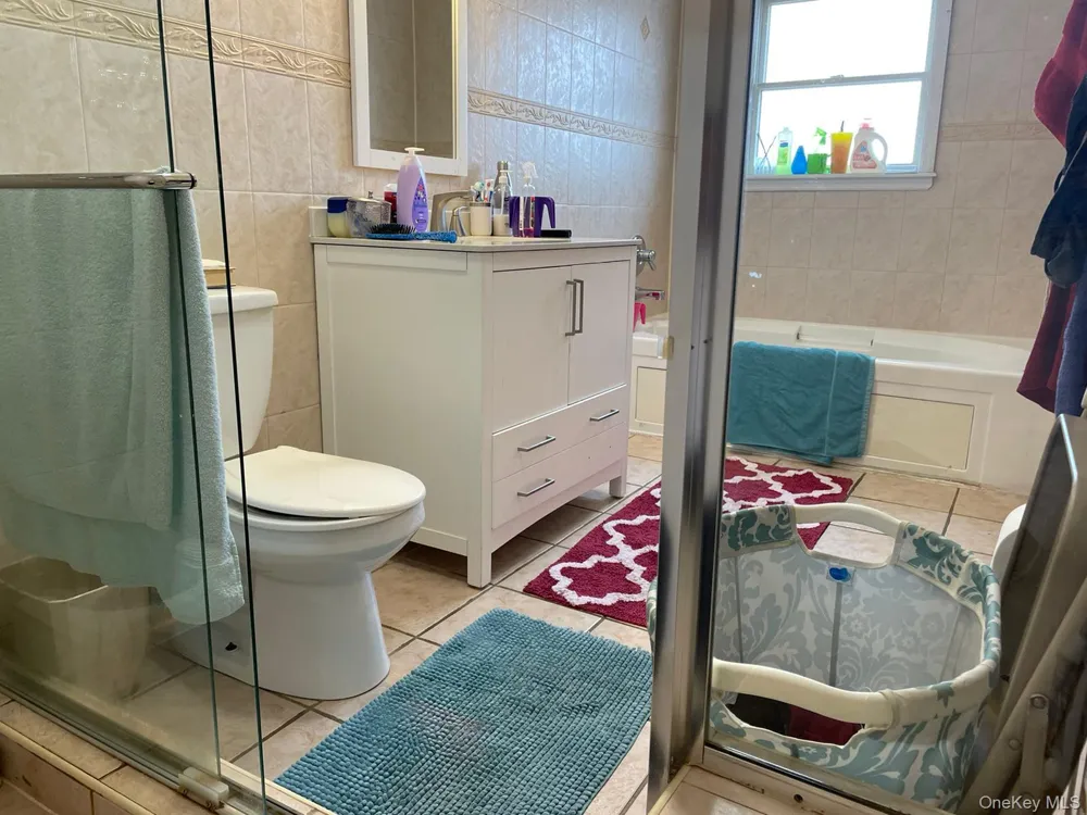 223 Beach 3rd Street Far Rockaway, NY 11691