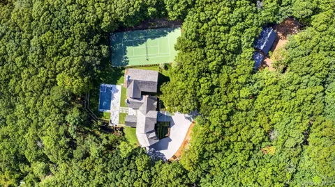 560 Little Noyack Path