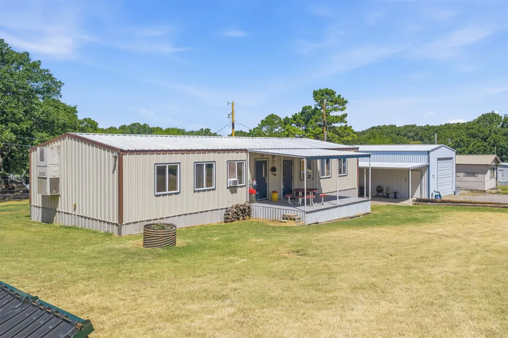 9817 Polecat Kingston, OK 73439