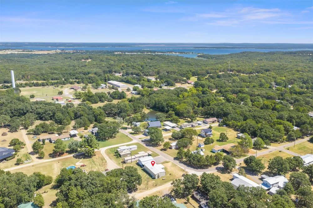 9817 Polecat Kingston, OK 73439