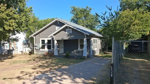 1224 Frost Avenue