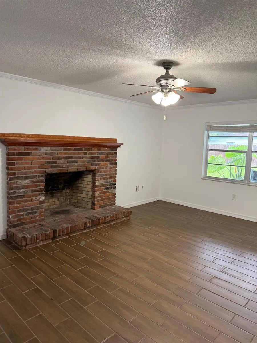 1315 Parkland Boulevard Fort Pierce, FL 34982