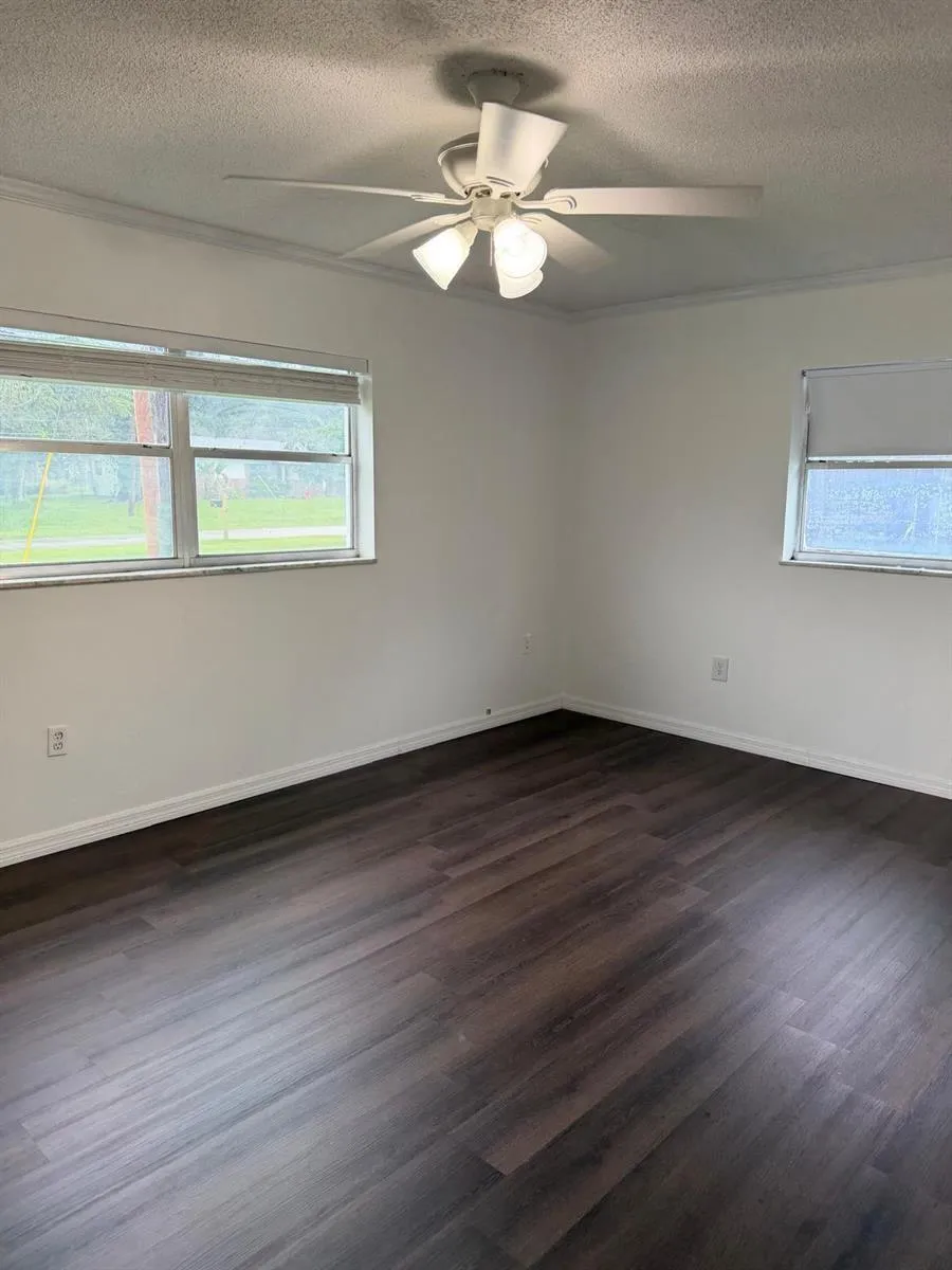 1315 Parkland Boulevard Fort Pierce, FL 34982